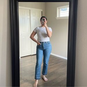 Levi's Classic Blue Cropped Jeans